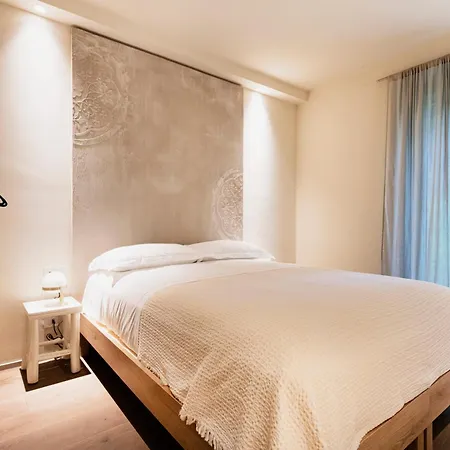 Asilo In - La 别墅 *