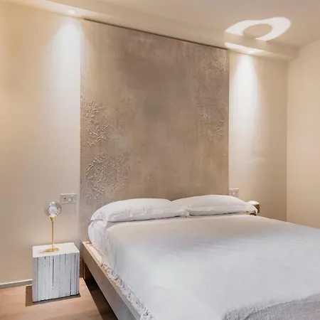 别墅 Asilo In - La