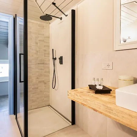 Asilo In - La Villa Barolo