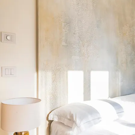 Villa Asilo In - La Barolo