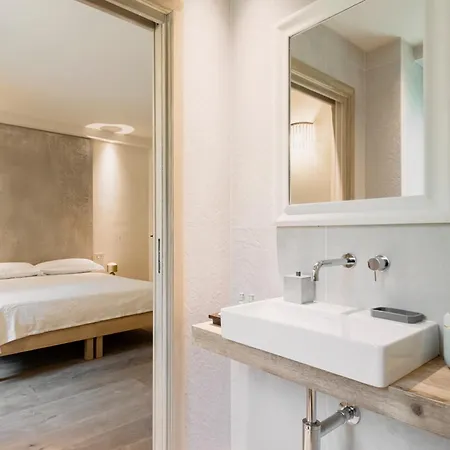 Asilo In - La Villa *