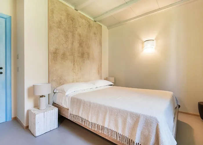 Villa Asilo In - La Barolo